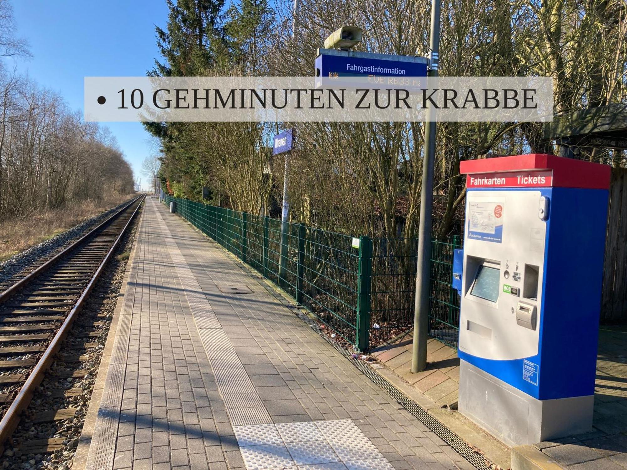 Haus Krabbe: Cyclist-friendly On Elbe-weser Bike Path Wremen